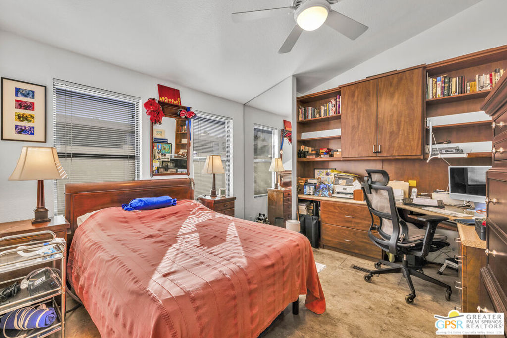 Manufactured In Park for sale at 149 Hilligoss, Cathedral City CA featuring 2 beds and 2 baths