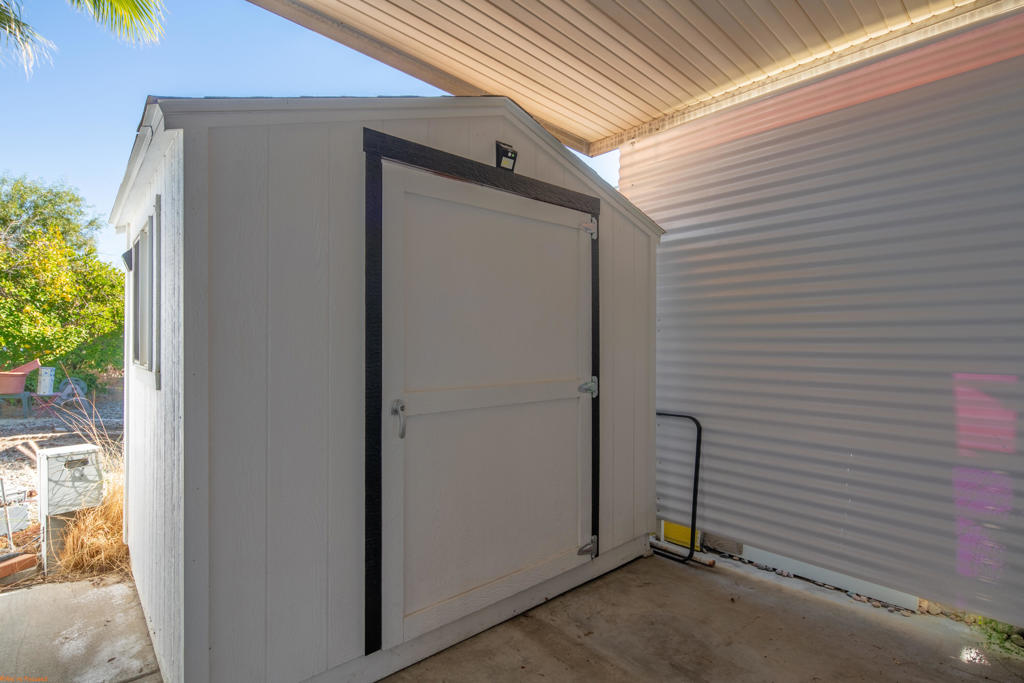 Manufactured In Park for sale at 421 Butterfield, Cathedral City CA featuring 2 beds and 1 bath