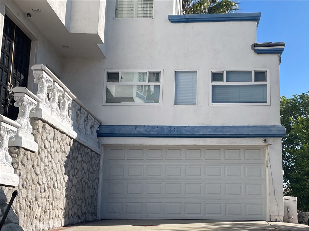 Residential Lease for rent at 6492 Fairlynn Blvd, Yorba Linda CA featuring 5 beds and 4 baths