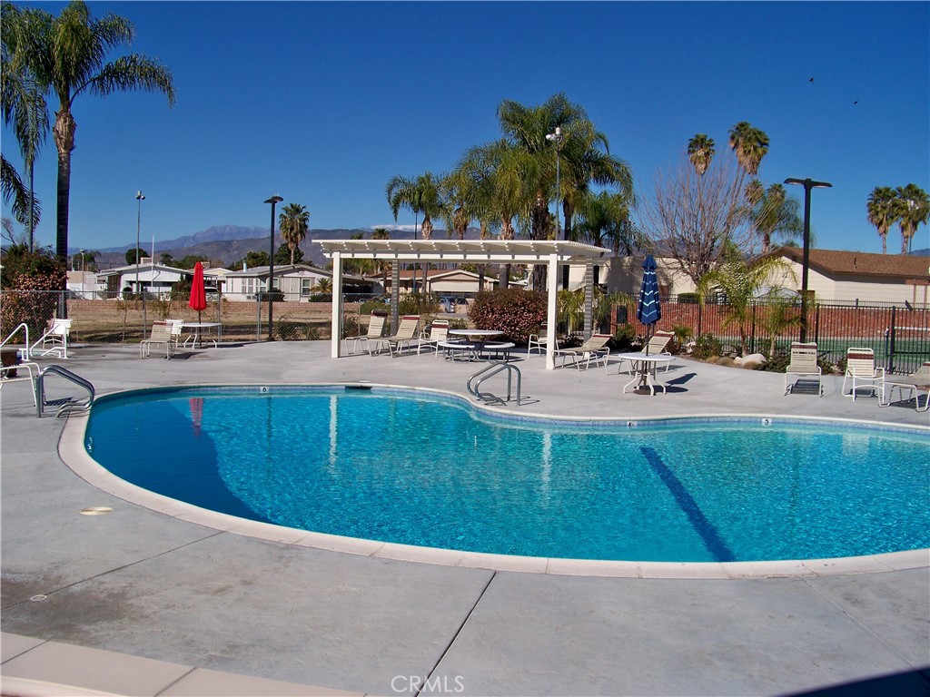 Residential for sale at 731 San Juan, Hemet CA featuring 2 beds and 1 bath