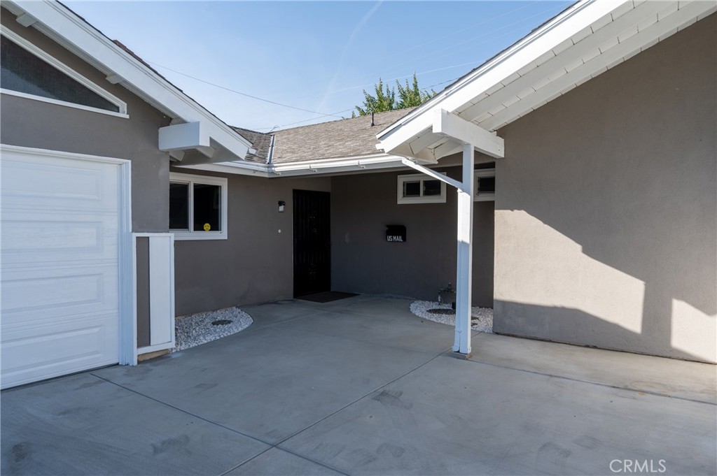 Residential Lease for rent at 20537 Vejar Road, Walnut CA featuring 3 beds and 2 baths