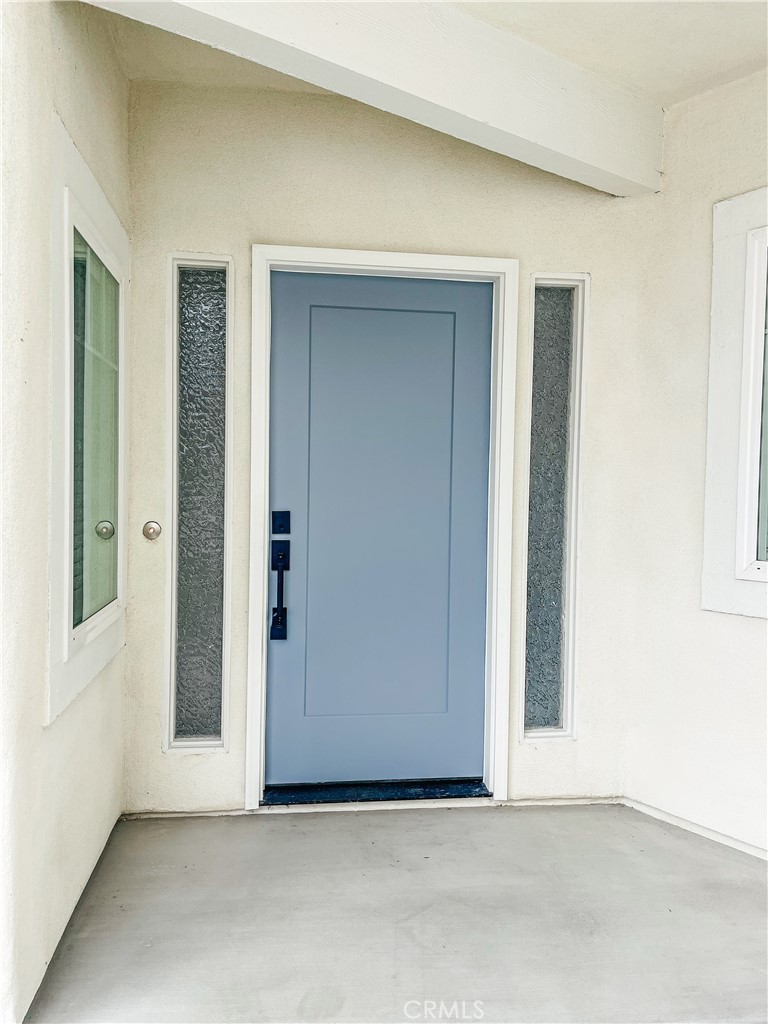 Residential Lease for rent at 204 18th, Huntington Beach CA featuring 3 beds and 3 baths