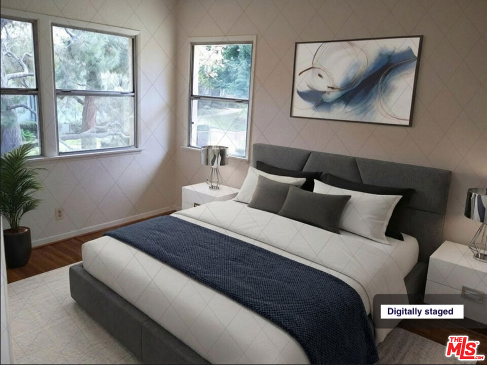 Residential for sale at 5832 Bowcroft Street 4, Los Angeles CA featuring 2 beds and 1 bath