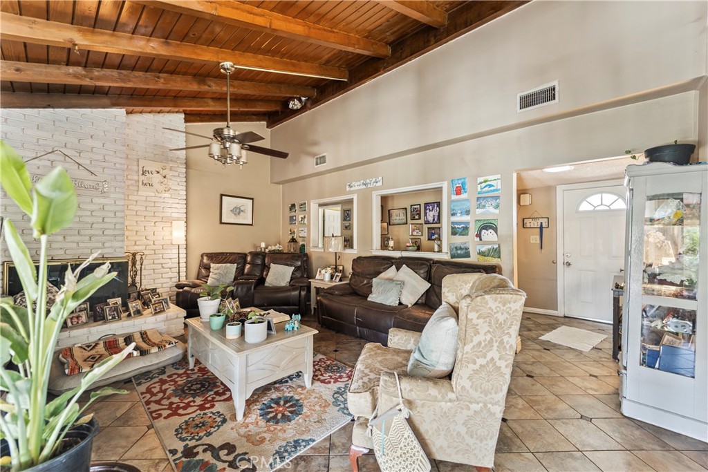 Residential for sale at 822 Corona, Corona CA featuring 3 beds and 2 baths