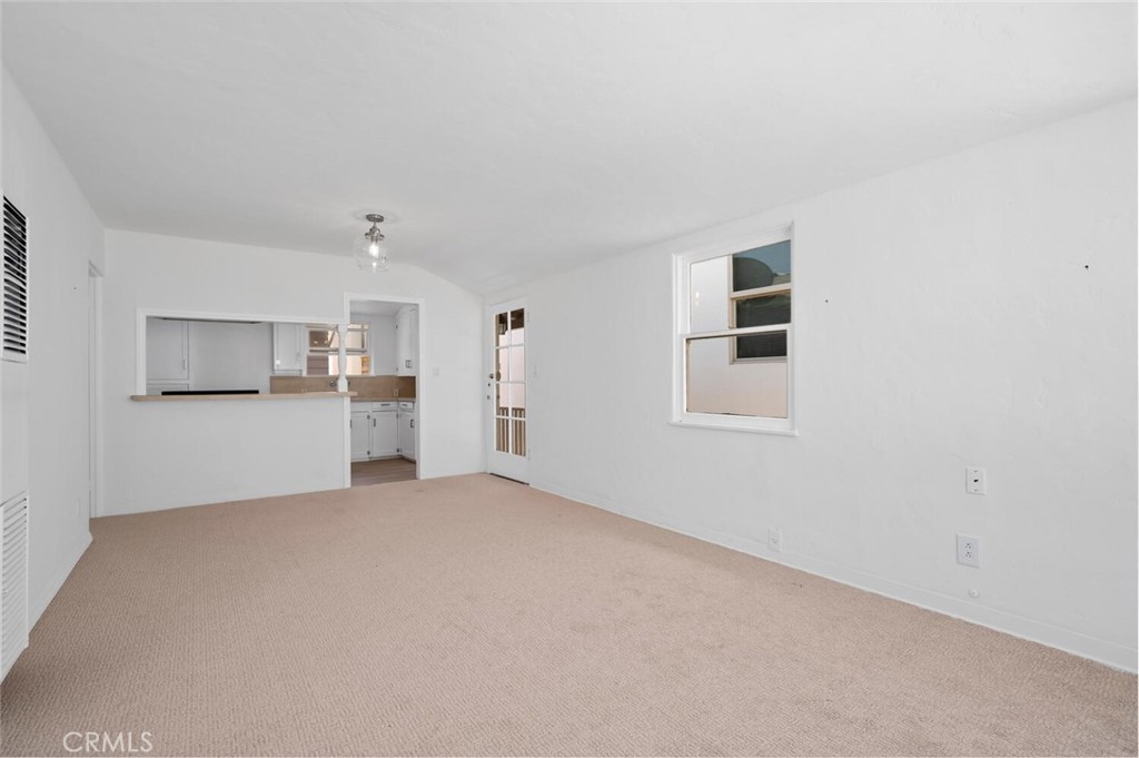 Residential Lease for rent at 1708 W Oceanfront B, Newport Beach CA featuring 2 beds and 1 bath