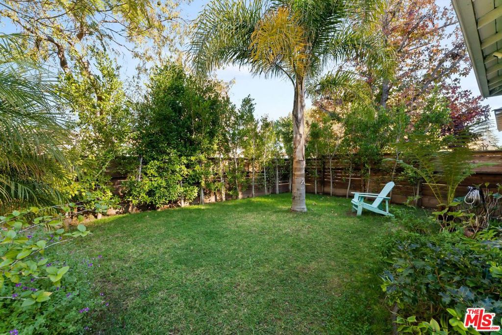 Residential for sale at 3251 Stewart Avenue, Los Angeles CA featuring 3 beds and 2 baths