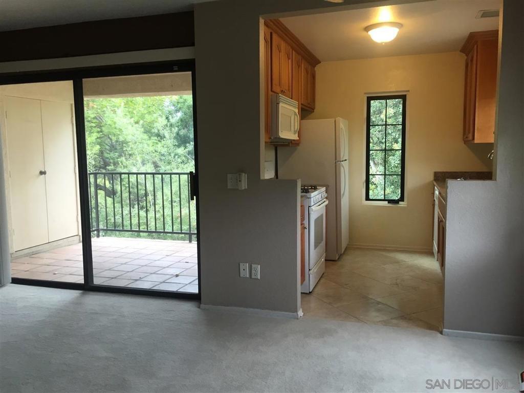 Residential Lease for rent at 13294 Wimberly 228, San Diego CA featuring 2 beds and 2 baths