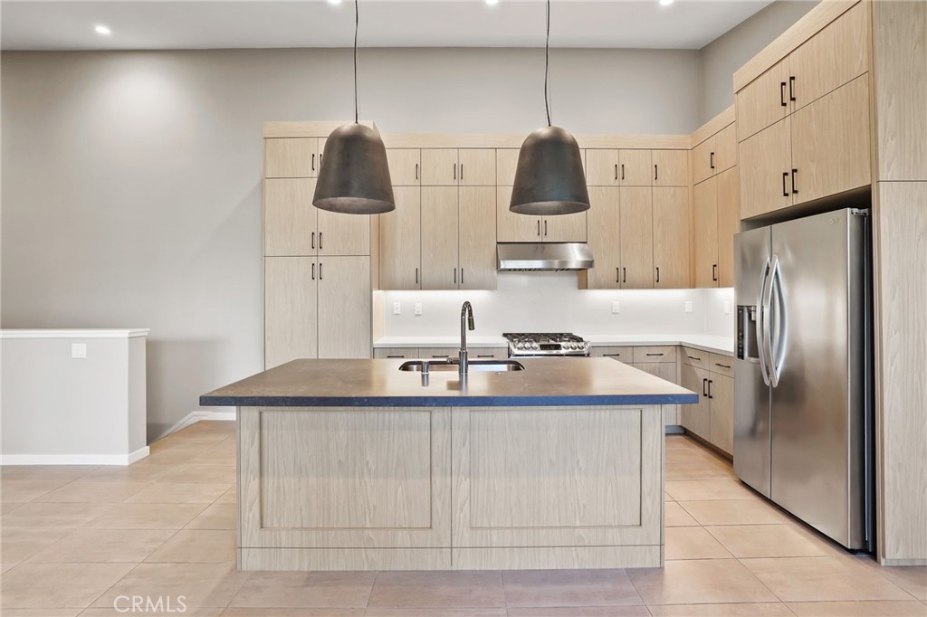 Residential for sale at 110 Coastal Garden, Irvine CA featuring 2 beds and 2 baths