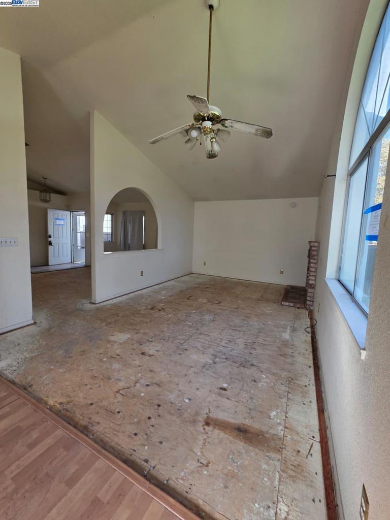 Residential for sale at 1045 Camellia Ct, Suisun City CA featuring 3 beds and 2 baths