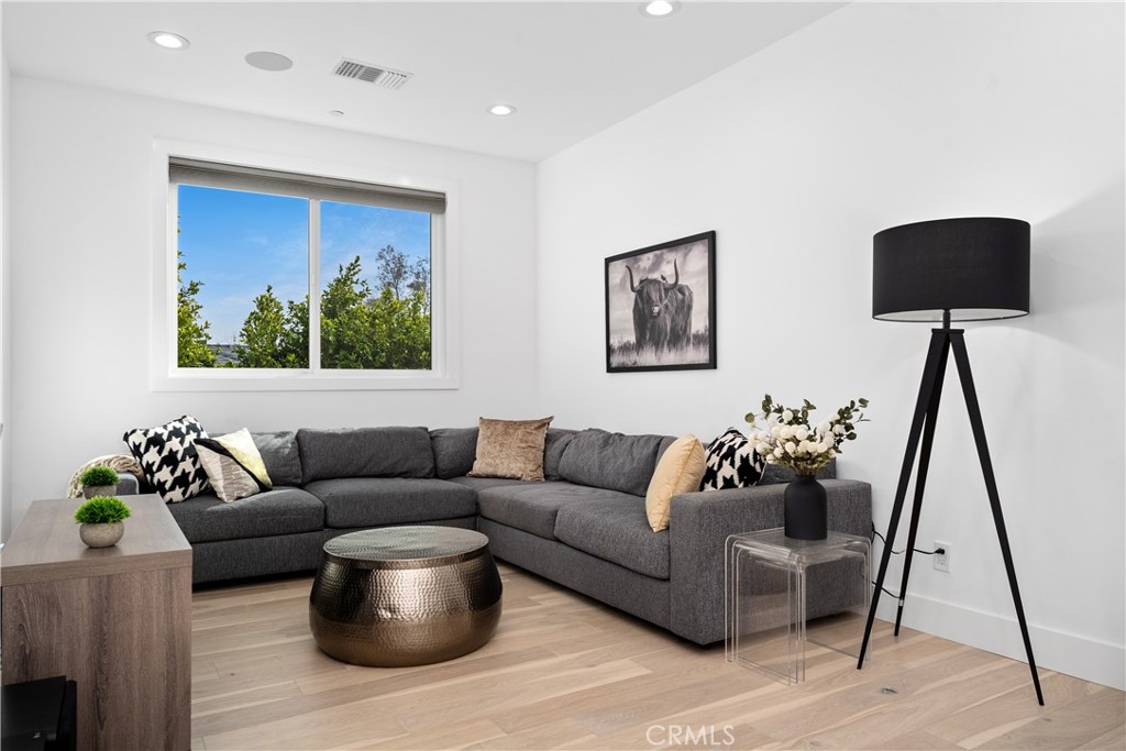 Residential for sale at 5005 Coolidge Avenue, Culver City CA featuring 4 beds and 3 baths