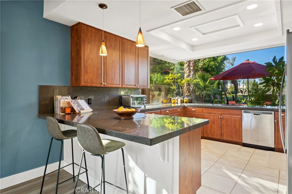 Residential Lease for rent at 46 Pebble Beach Drive, Rancho Mirage CA featuring 3 beds and 2 baths