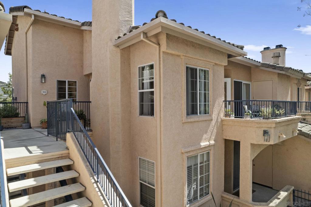 Residential for sale at 18752 Caminito Cantilena 166, San Diego CA featuring 1 bed and 1 bath
