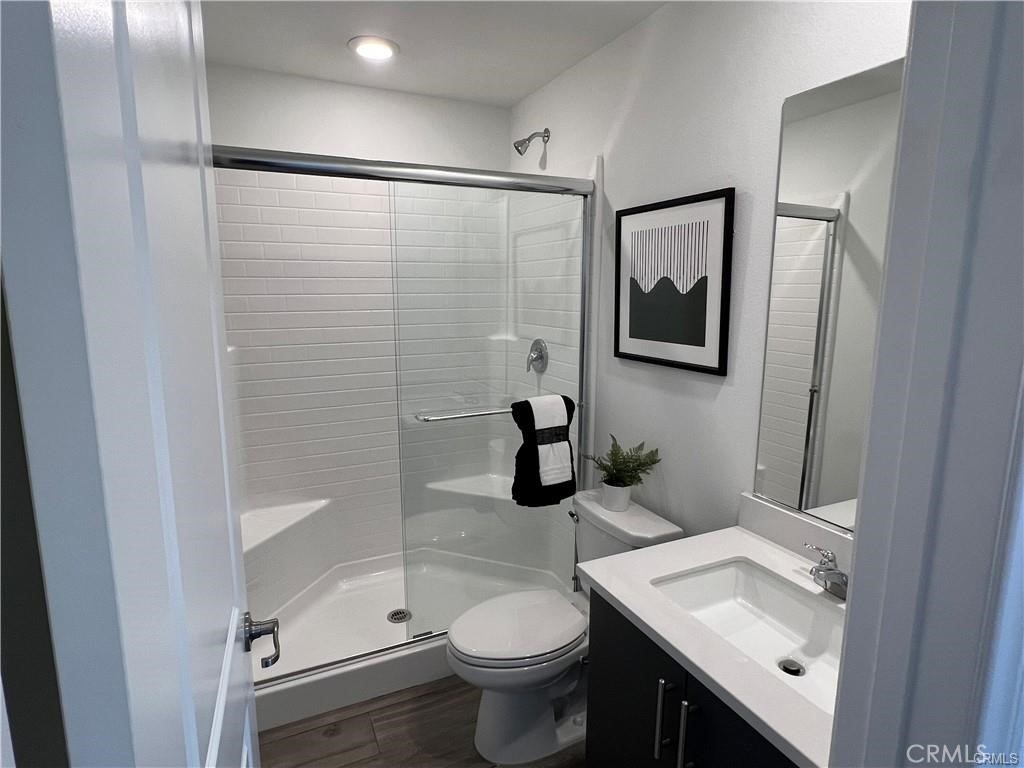 Residential Lease for rent at 15279 Horizon Street 4, Fontana CA featuring 4 beds and 3 baths