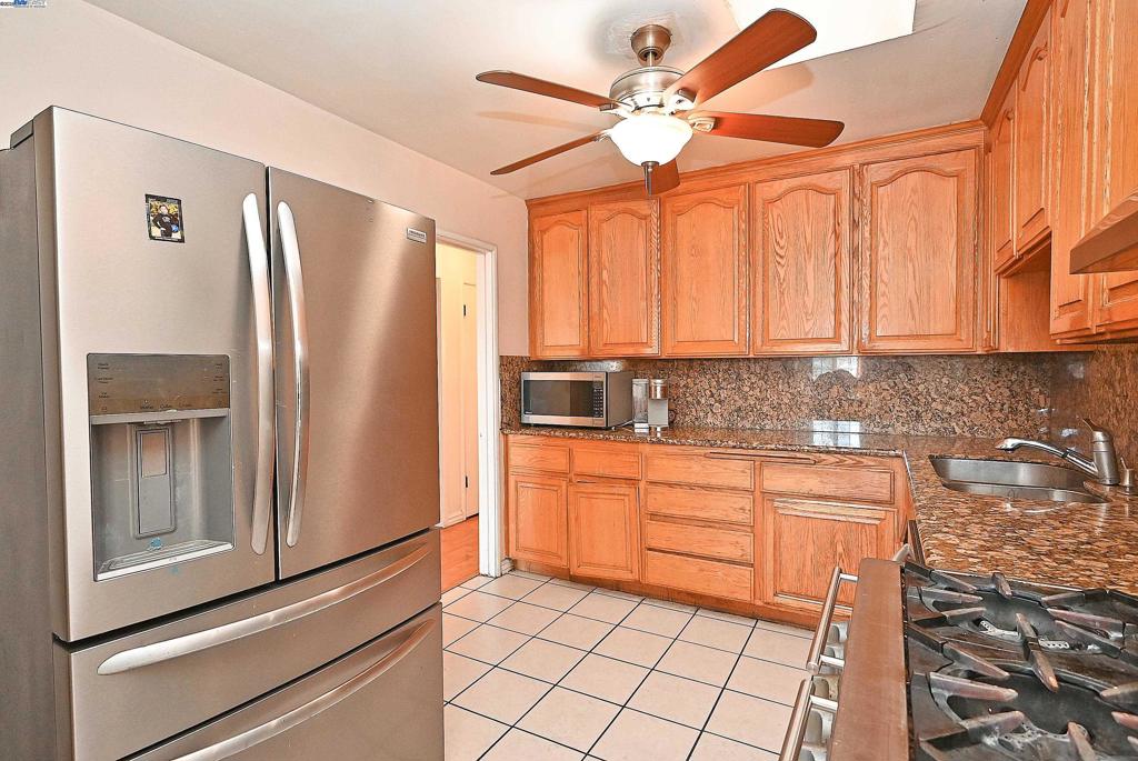 Residential for sale at 19092 Ricardo Ave, San Lorenzo CA featuring 3 beds and 2 baths