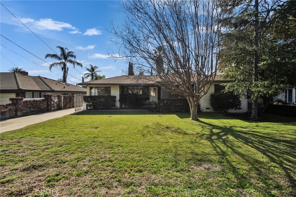 Residential for sale at 630 W Longden, Arcadia CA featuring 3 beds and 2 baths
