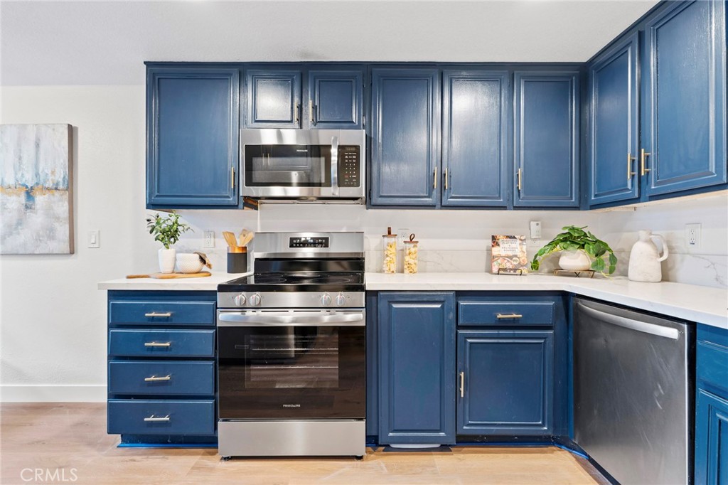 Residential for sale at 5617 Adobe Falls C, San Diego CA featuring 3 beds and 2 baths