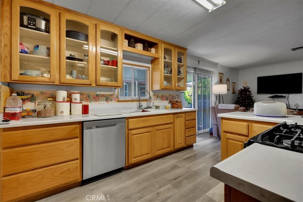 Manufactured In Park for sale at 9800 Base Line Road 114, Rancho Cucamonga CA featuring 2 beds and 2 baths