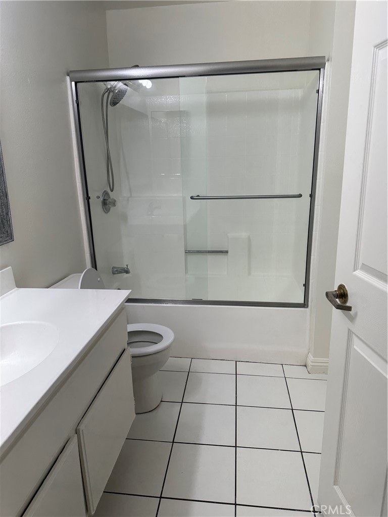 Residential Lease for rent at 9033 Grand Circle, Cypress CA featuring 2 beds and 2 baths