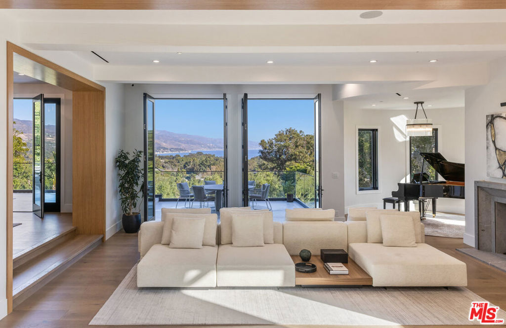 Residential Lease for rent at 7052 Dume Drive, Malibu CA featuring 6 beds and 8 baths