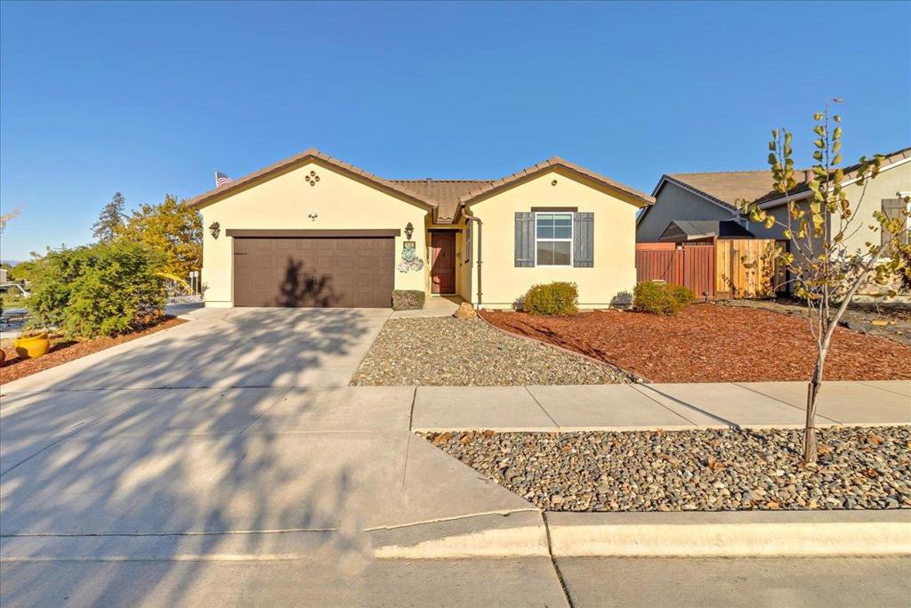 Residential for sale at 215 Lucero Drive, Hollister CA featuring 3 beds and 2 baths