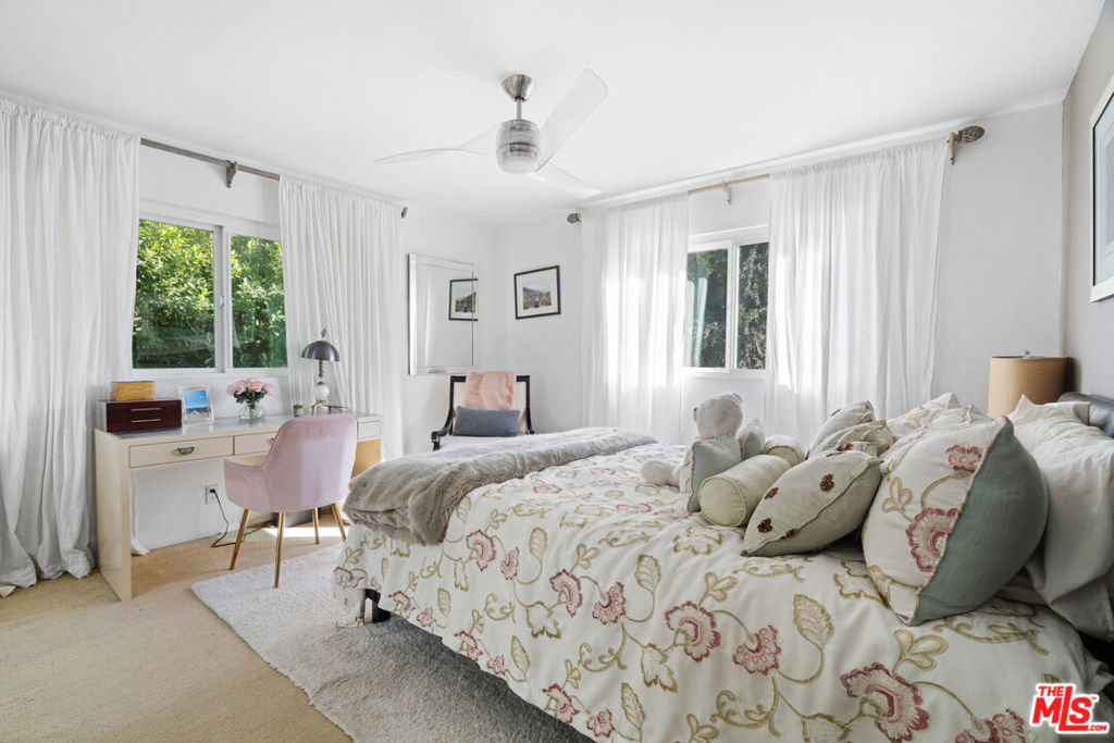 Residential for sale at 9767 Apricot Lane, Beverly Hills CA featuring 4 beds and 4 baths