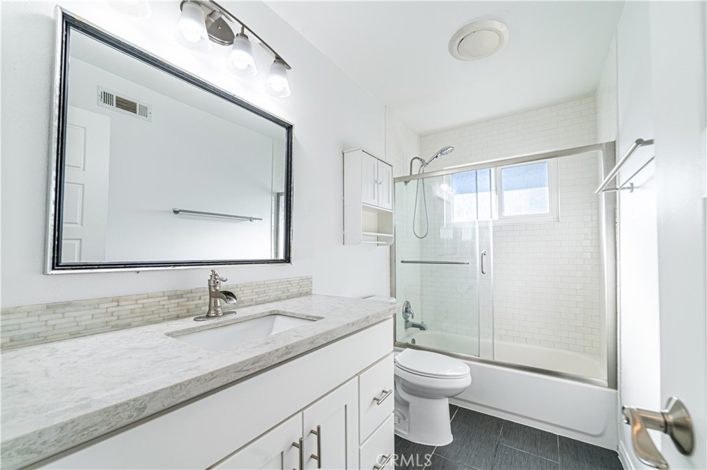 Residential for sale at 6666 Evelyn, Riverside CA featuring 3 beds and 1 bath