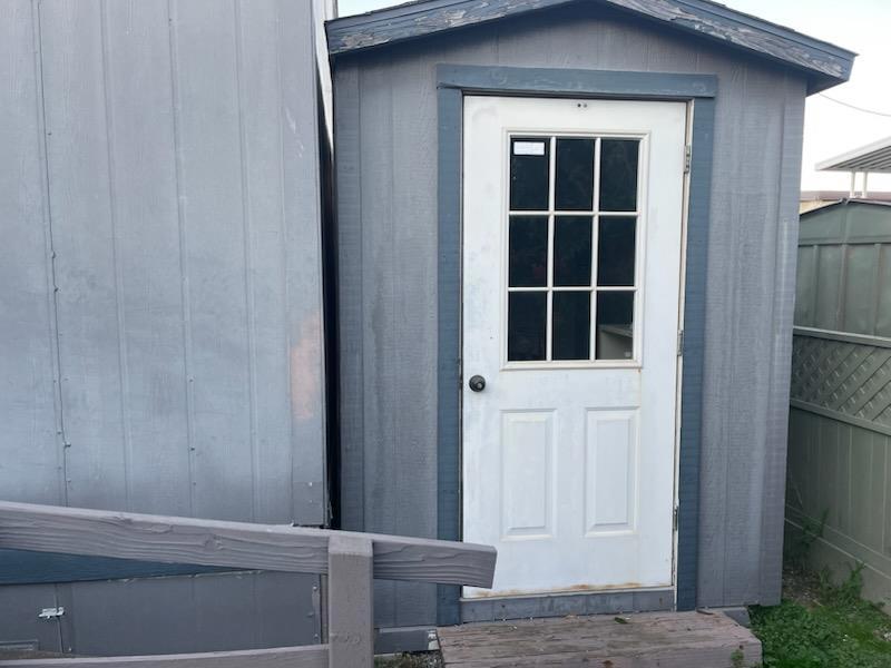 Manufactured In Park for sale at 20 Russell Road, Salinas CA featuring 3 beds and 2 baths