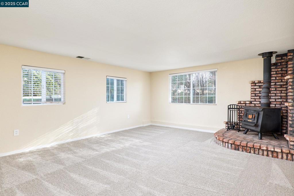 Residential for sale at 2236 Cold Springs Rd, Placerville CA featuring 3 beds and 2 baths