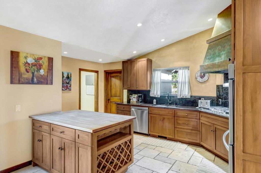 Residential for sale at 810 Altura Place, Del Rey Oaks CA featuring 4 beds and 2 baths