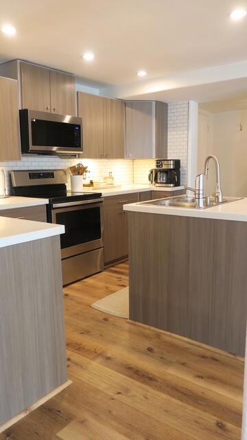 Residential for sale at 52218 Avenida Vallejo, La Quinta CA featuring 3 beds and 3 baths