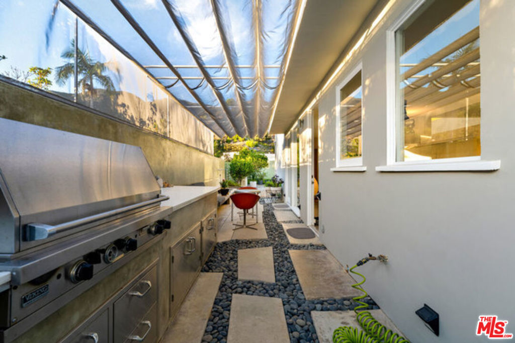 Residential Lease for rent at 18105 Sandy Cape Drive, Malibu CA featuring 3 beds and 4 baths