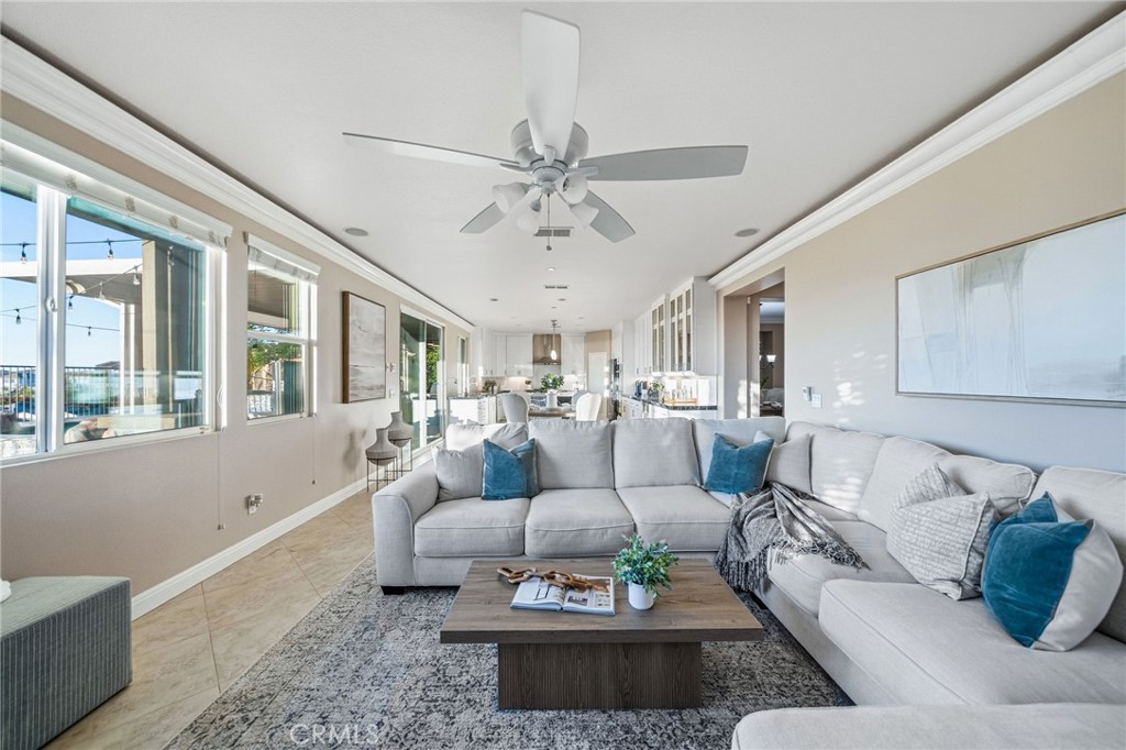 Residential for sale at 914 Tucana, San Marcos CA featuring 6 beds and 4 baths