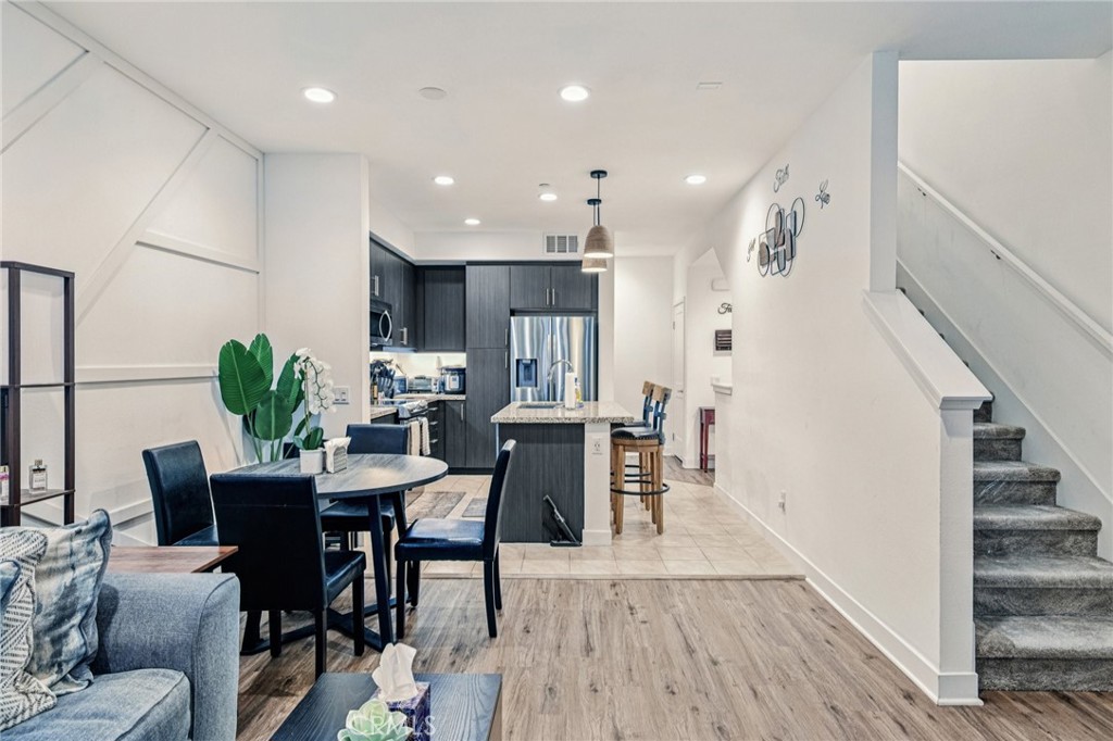 Residential for sale at 2520 Valentina 6, Commerce CA featuring 3 beds and 3 baths