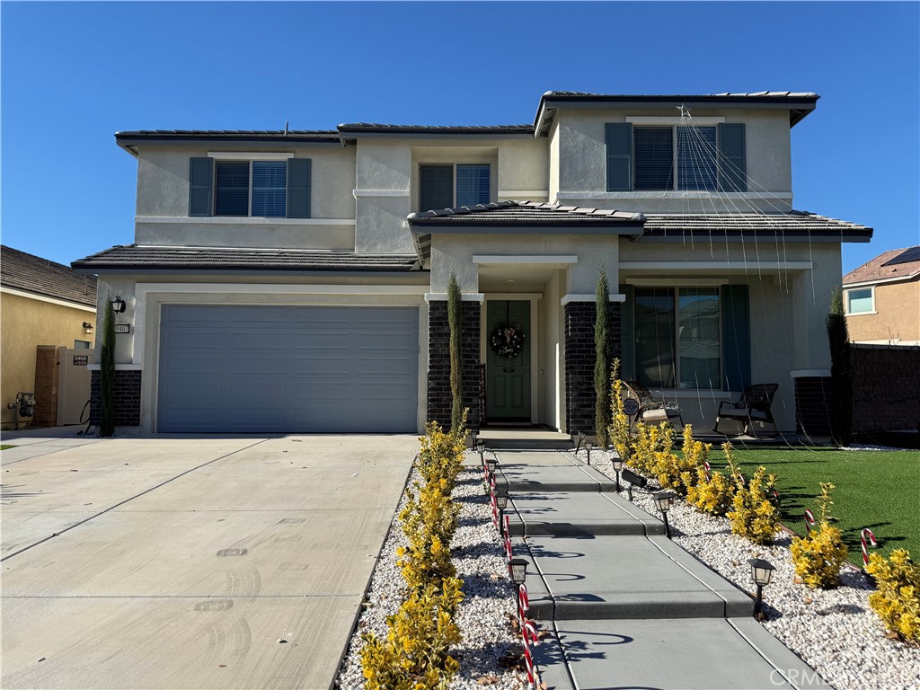 Residential Lease for rent at 29407 Whitewood, Menifee CA featuring 6 beds and 3 baths