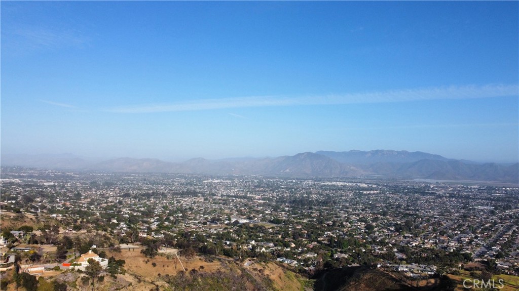 Residential for sale at 3118 Old Coach, Camarillo CA featuring 4 beds and 5 baths