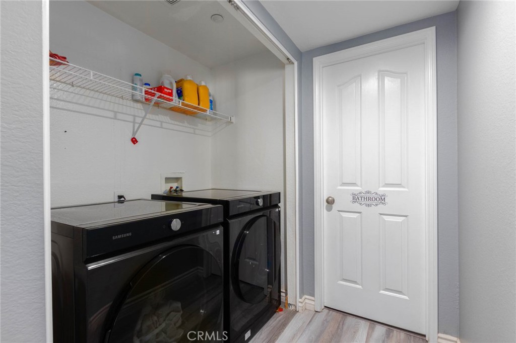 Residential Lease for rent at 19596 Brisbane, Riverside CA featuring 3 beds and 3 baths