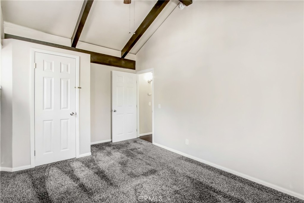 Residential for sale at 43103 Grizzly, Big Bear Lake CA featuring 2 beds and 1 bath