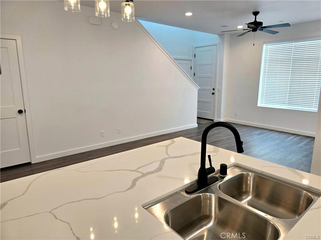 Residential Lease for rent at 5967 Bagley Avenue 1, 29 Palms CA featuring 1 bed and 1 bath