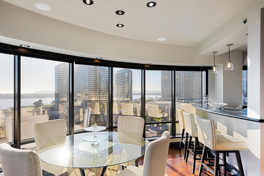 Residential for sale at 200 Harbor Dr 1502, San Diego CA featuring 2 beds and 3 baths