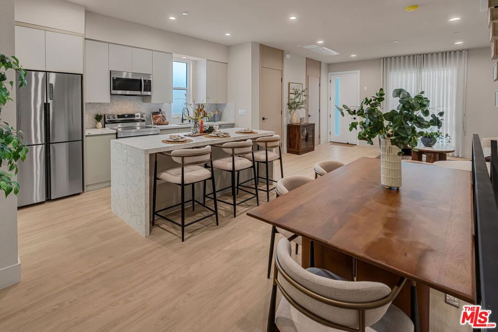 Active for sale at Inglewood, CA, Inglewood, CA CA and 4 baths