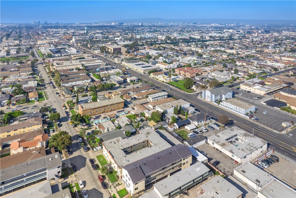 Residential Income for sale at 4055 W 129th St, Hawthorne CA