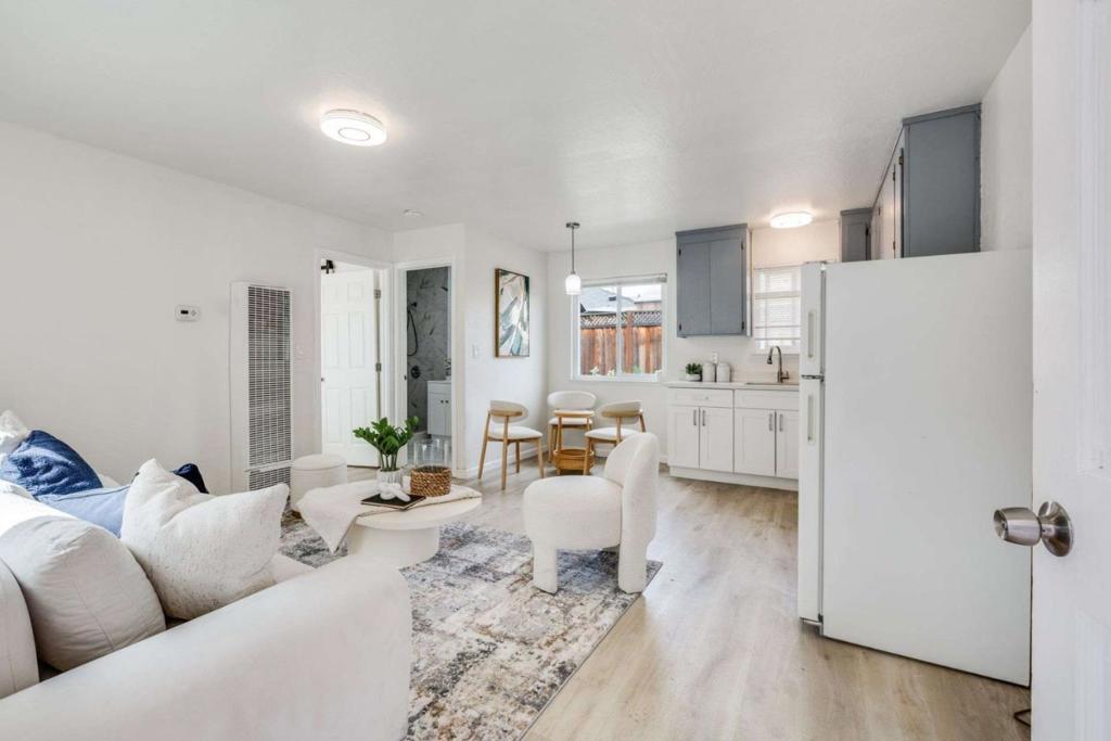 Residential for sale at 86 N Claremont Avenue, San Jose CA featuring 4 beds and 4 baths