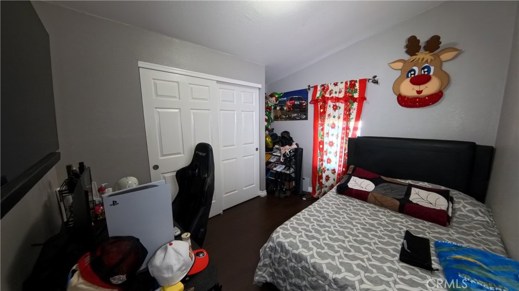 Residential for sale at 1931 E Meats Avenue 148, Orange CA featuring 3 beds and 2 baths