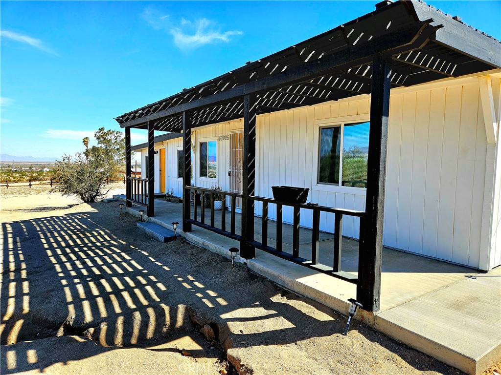 Residential for sale at 70995 Indian Trail, 29 Palms CA featuring 2 beds and 2 baths