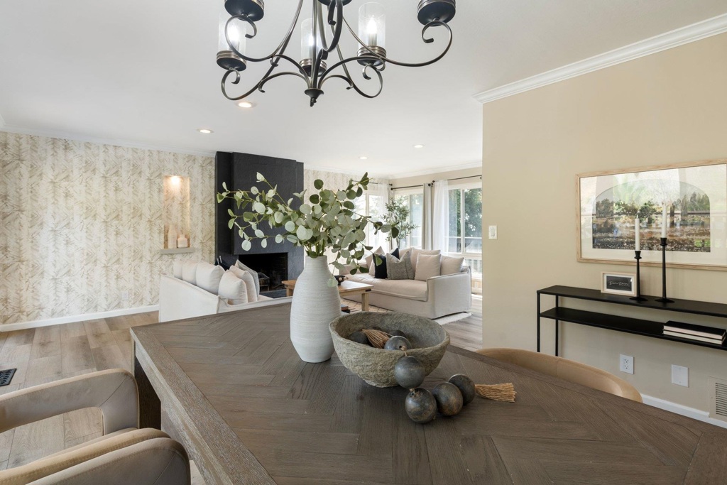 Residential for sale at 27912 Farm Hill Dr, Hayward CA featuring 6 beds and 3 baths