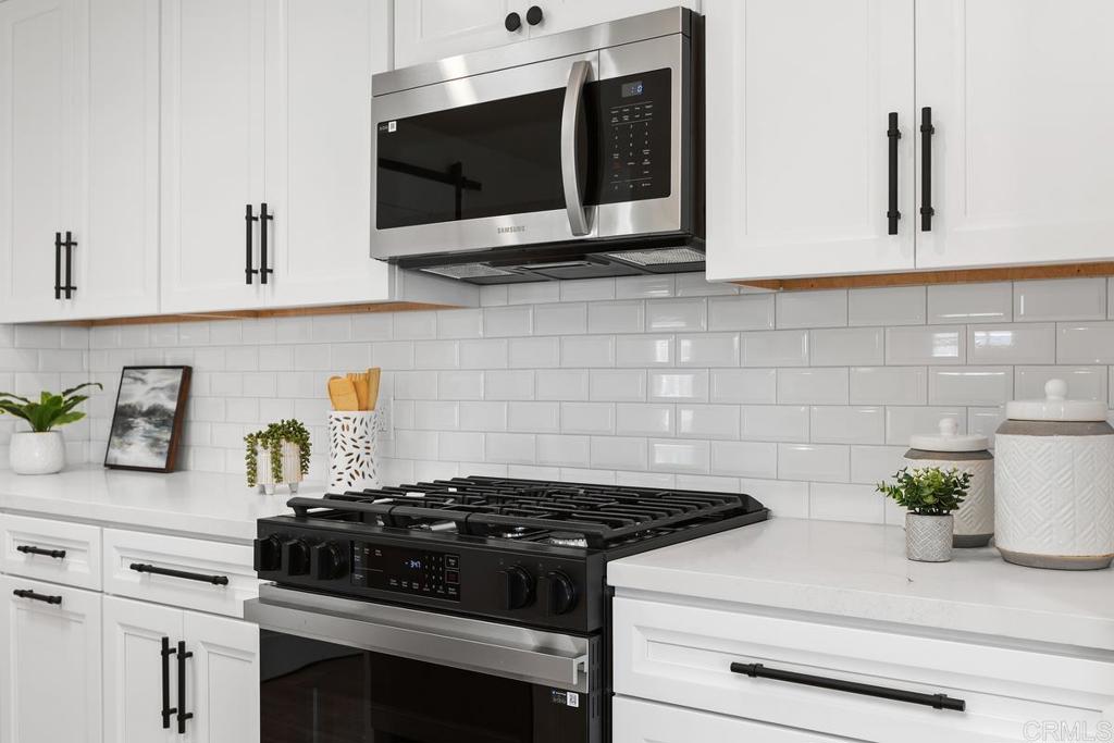 Manufactured In Park for sale at 7144 Santa Rosa Street, Carlsbad CA featuring 2 beds and 2 baths