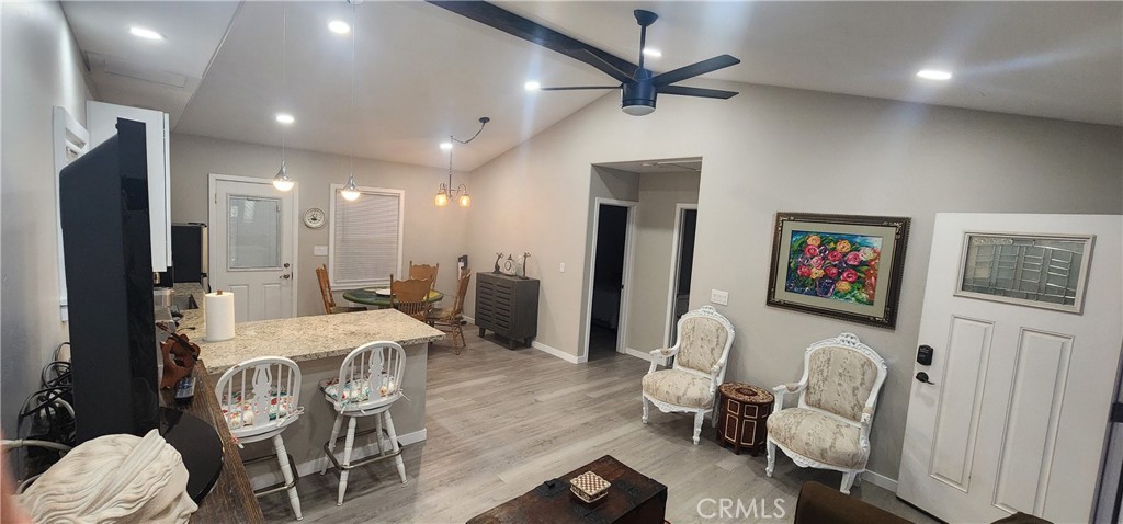 Residential Lease for rent at 2534 Callender, Arroyo Grande CA featuring 2 beds and 1 bath