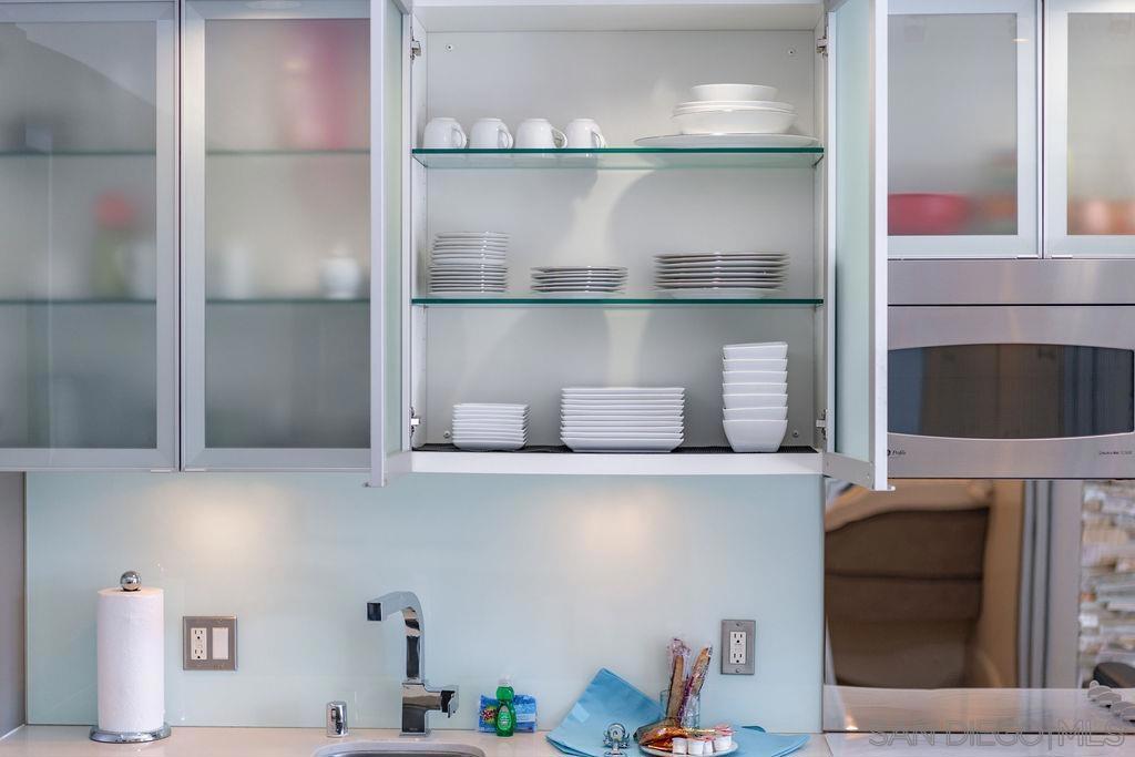 Residential Lease for rent at 575 6th ave 707, San Diego CA featuring 1 bed and 1 bath