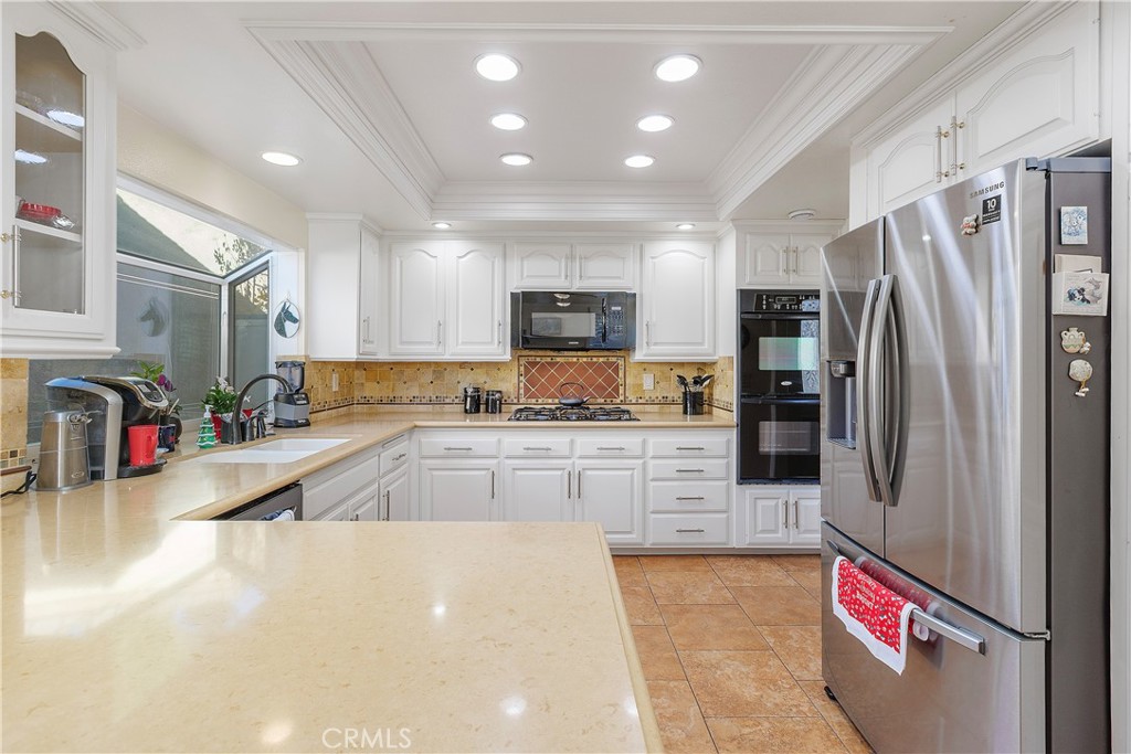 Residential for sale at 547 Via Zapata, Riverside CA featuring 3 beds and 2 baths