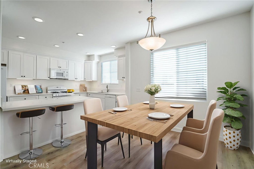 Residential for sale at 33580 Willow Haven 102, Murrieta CA featuring 3 beds and 3 baths